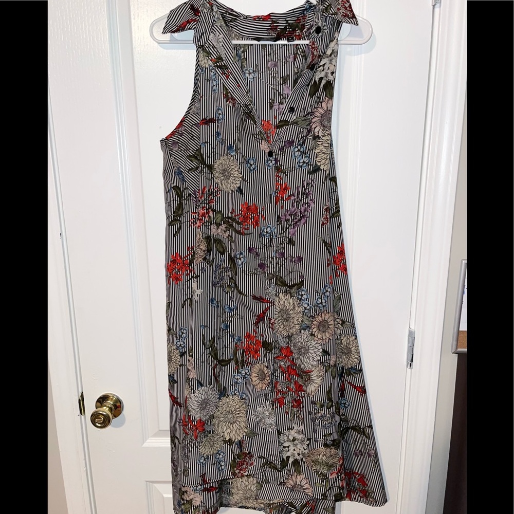 Can be a dress or like a kimono